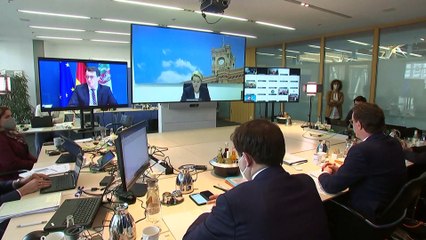 Germania verso l'obbligo vaccinale, picco di casi in Francia