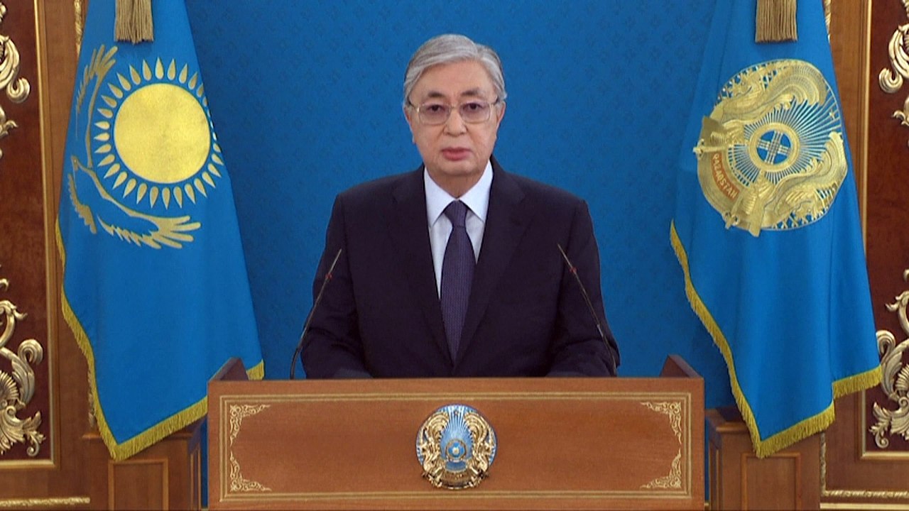 Unruhen in Kasachstan: Präsident erteilt Schießbefehl - russische Truppen in Almaty