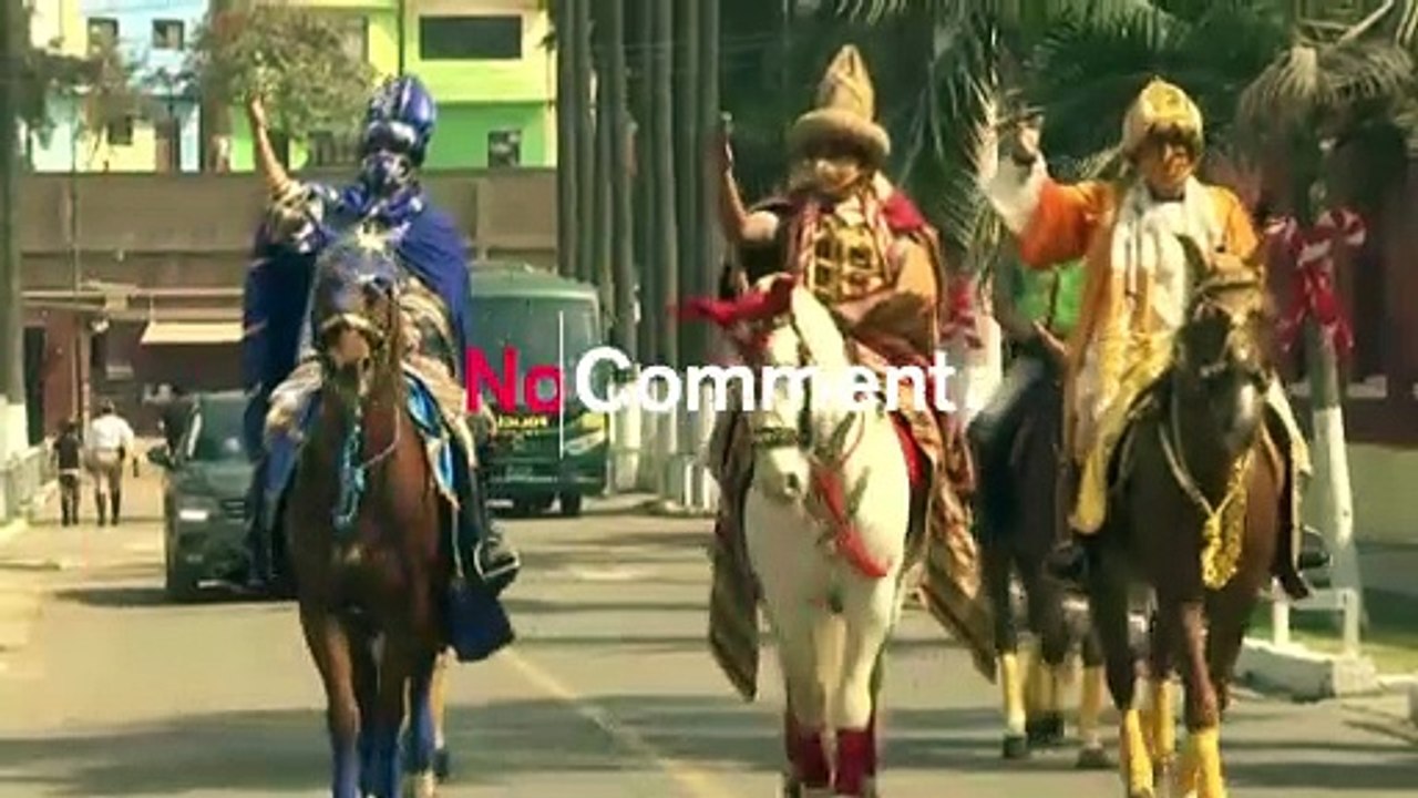 Peru: Drei Könige erinnern an Corona-Regeln