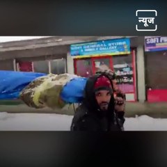 Kashmiri Locals Carry Pregnant Woman To Hospital After Heavy Snowfall