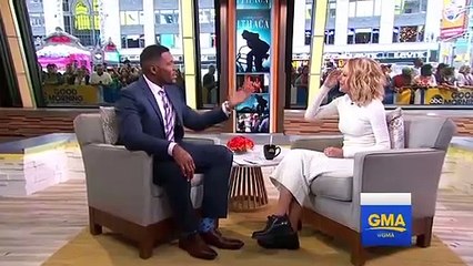 Meg Ryan Stuns With Her Fresh-Faced Look