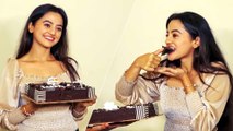 Helly Shah's Birthday Celebration 2022 | Her Gifts | Upcoming Music Video