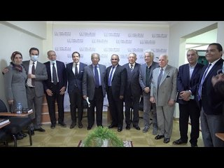 بحضور عدد من الكتاب عمرو موسى يوقع كتابه سنوات الجامعة العربية