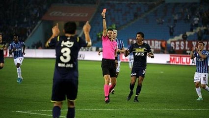 Fenerbahçe'den olay hakeme tepki: "Her şey ortada, bu sezonun inandırıcılığı sorgulanır"