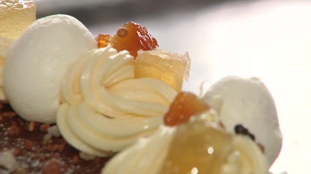 Comienzan las dietas y los entrenamientos para quemar los excesos de los dulces navideños