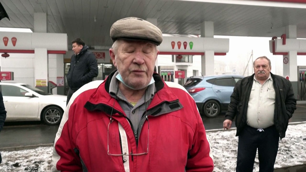 Schüsse auf zivile Pkw, Verstärkung aus Belarus: Anspannung in Kasachstan