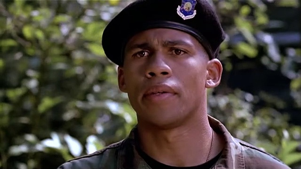 [2x16] - Stargate SG1 -  Une question de temps Race VF