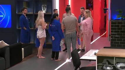 Kitty slaapt in de gameroom vanavond - 8 januari 2022.