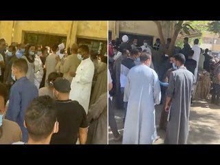 زحام أمام مكتب «تصديقات الخارجية» بسوهاج لتوثيق شهادة لقاح كورونا