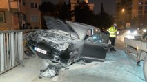 Üsküdar’da alkollü sürücünün bariyerlere çarptığı lüks cipte yangın çıktı