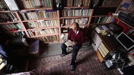 Gümüşhane'de şehrin "Yaşayan hafızası" olarak nitelendiriliyor... 55 yıldır bıkmadan usanmadan yazıyor