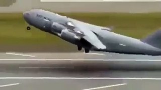 Le moment de la chute de l'avion militaire algérien