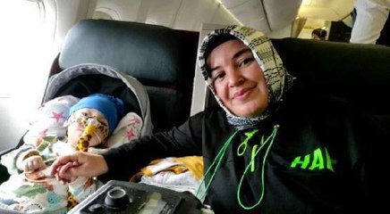 SMA HASTASI ALPARSLAN BEBEĞİN ABD YOLCULUĞU BAŞLADI