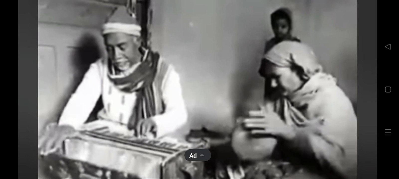 Chaudhvin ka Chand Ho ya aaftab ho jo bhi ho tum khuda ki kasam lazwab ho