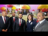 تامر حسني في نزال مع سمر حمزة بطلة المصارعة قبل المشاركة في الأولمبياد