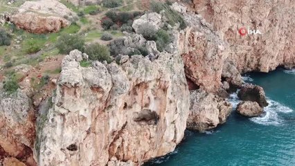 Antalya'da iki mevsim aynı anda yaşandı