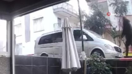 Son dakika haber | Apartmanın 4'üncü katının balkonundan düşerek ağır yaralanan genç hayatını kaybetti