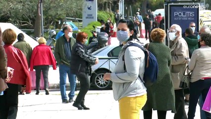 Ελλάδα: «Καμπάνα» 100 ευρώ σε ανεμβολίαστους από 60 ετών και άνω - Ποιοι απαλλάσσονται