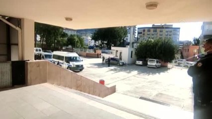 Apartmandan ayakkabı çalan 4 zanlı yakalandı