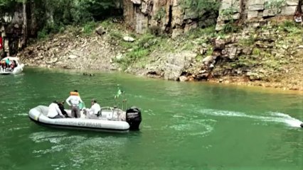 10 died after rock collapses on boat in Brazil waterfall