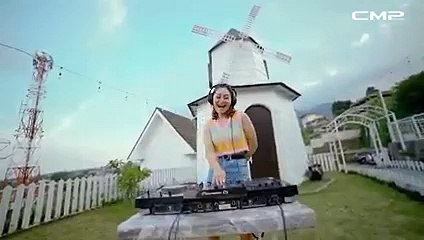 Yang terdalam~vita alvia Jedag jedug