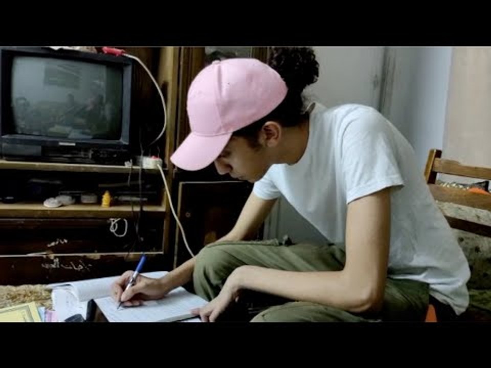 مفيش مراجعة مع الأصحاب.. أجواء ليالي الامتحان داخل منزل طالب ثانوية عامة