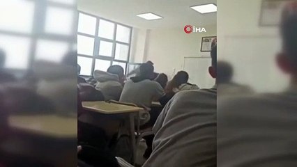 Lise öğrencisine öğretmen dayağı kamerada