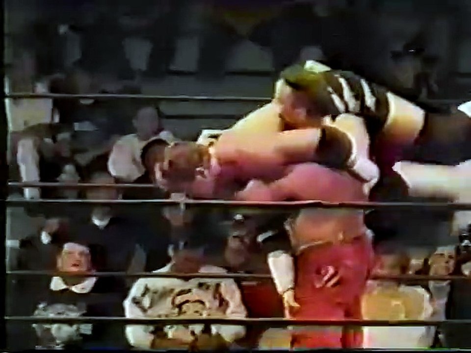 Wolfie D Vs Flash Flanagan- Texas Death Match