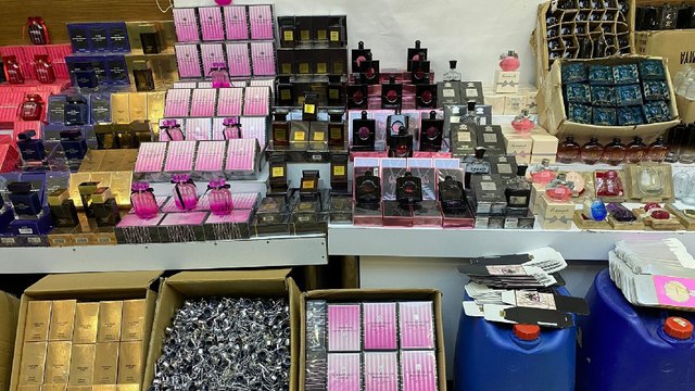 İstanbul'da 100 milyonluk sahte parfüm operasyonu