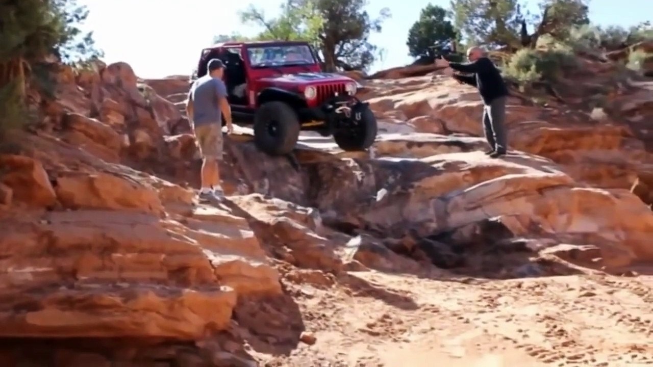 Try not to laugh challenge_ off road cars (4x4) fail compilation