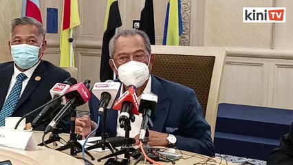 下载视频: 'Tak terkesan sangat ahli Bersatu sertai PBM' - Muhyiddin