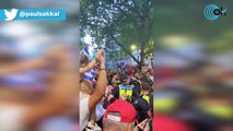 La policía rocía con gas pimienta a los seguidores de Djokovic en Melbourne