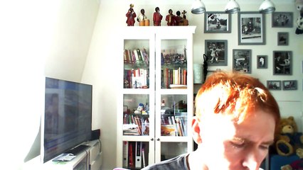 Wiwi égratigne "de la peau"