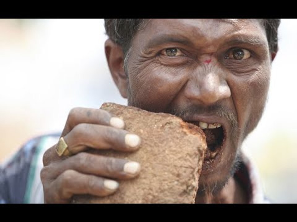 تدخين العقارب وشم البنزين وأكل الطين.. أغرب أنواع الكيف