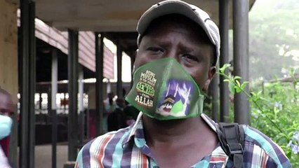 Uganda reabre escolas após fechamento mais longo do mundo