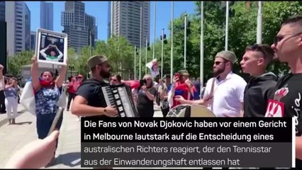 Fans freuen sich über Djokovic-Urteil