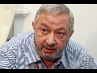 أسرار في حياة نور الشريف.. لعب للزمالك وصفع فناناً شهيراً