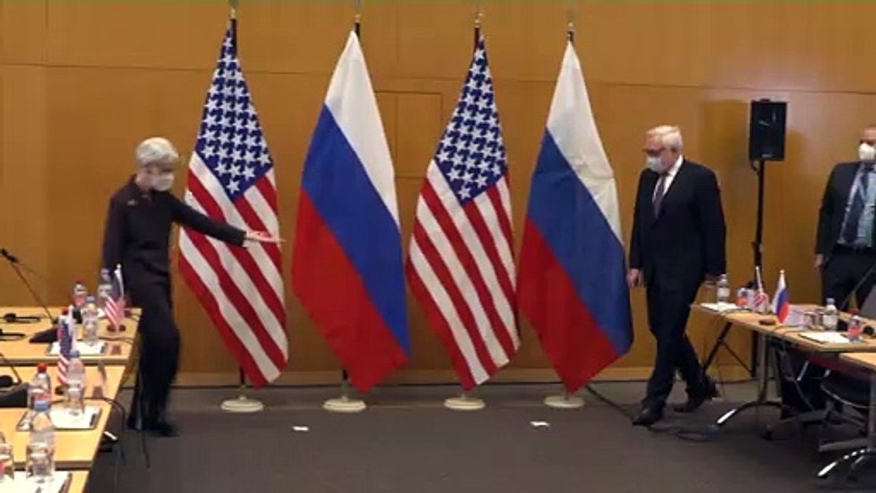 Не переговоры, а "дискуссия для уточнения позиций": в Женеве завершилась встреча Россия-США