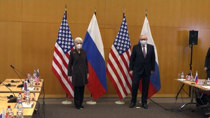 Ukraine : Moscou et Washington se mettent en garde, mais veulent poursuivre les pourparlers