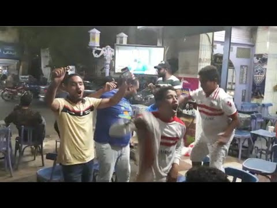 احتفالات صاخبة لجماهير الزمالك بأسوان بعد التتويج بالدوري