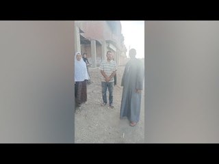 Télécharger la video: شهود عيان يكشفون كواليس تحرير طفل المحلة من داخل منزل مهجور