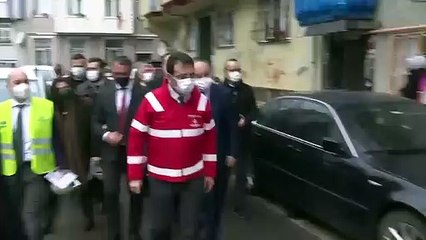 Yaşlı kadından İmamoğlu'na: Kurban olayım, geldin mi oğul; biz seni sevdik, genç çocuksun sen çalış ya...