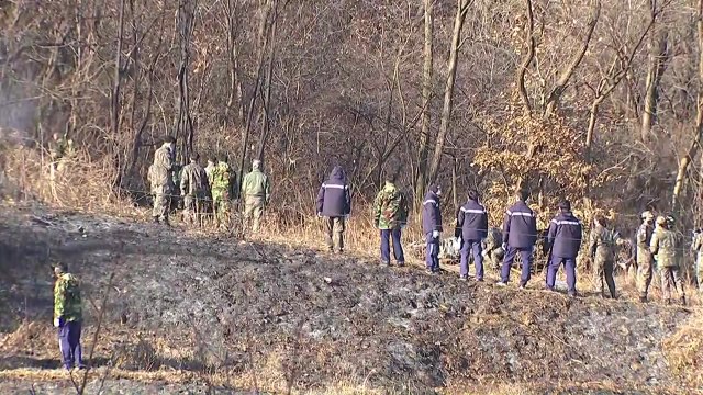 [현장영상+] F-5 전투기 추락... 조종사 탈출 여부 확인 중 / YTN