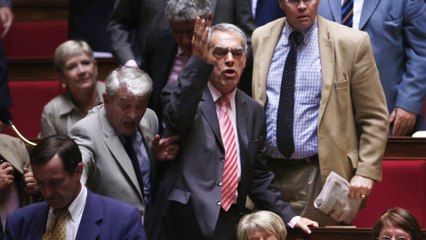 Comment expliquer la violence dans le débat politique ?
