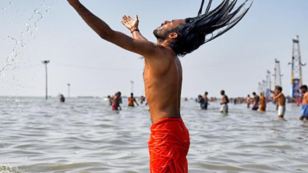 Corona: Restrictions at ghats & fairs during Ma...