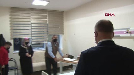 ÇÖLYAK HASTASI ZEYNEP'E HASTANEDE DOĞUM GÜNÜ SÜRPRİZİ