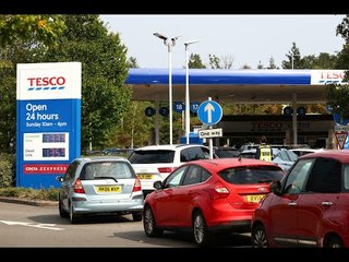 أزمة الوقود تجتاح بريطانيا.. الحصان يعود من جديد ومشاجرات بالمحطات