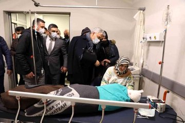 Köpeklerin saldırısı sonrası kafa derisi parçalanan Emin'den iyi haber