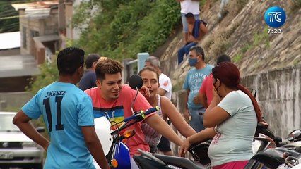 Sujetos vestidos como policías asesinaron a balazos a un hombre e hirieron a su pareja en Guayaquil