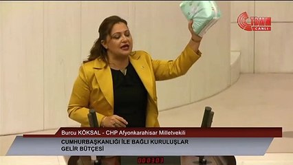 CHP’li Burcu Köksal kürsüye gübre, un ve bebek beziyle çıktı
